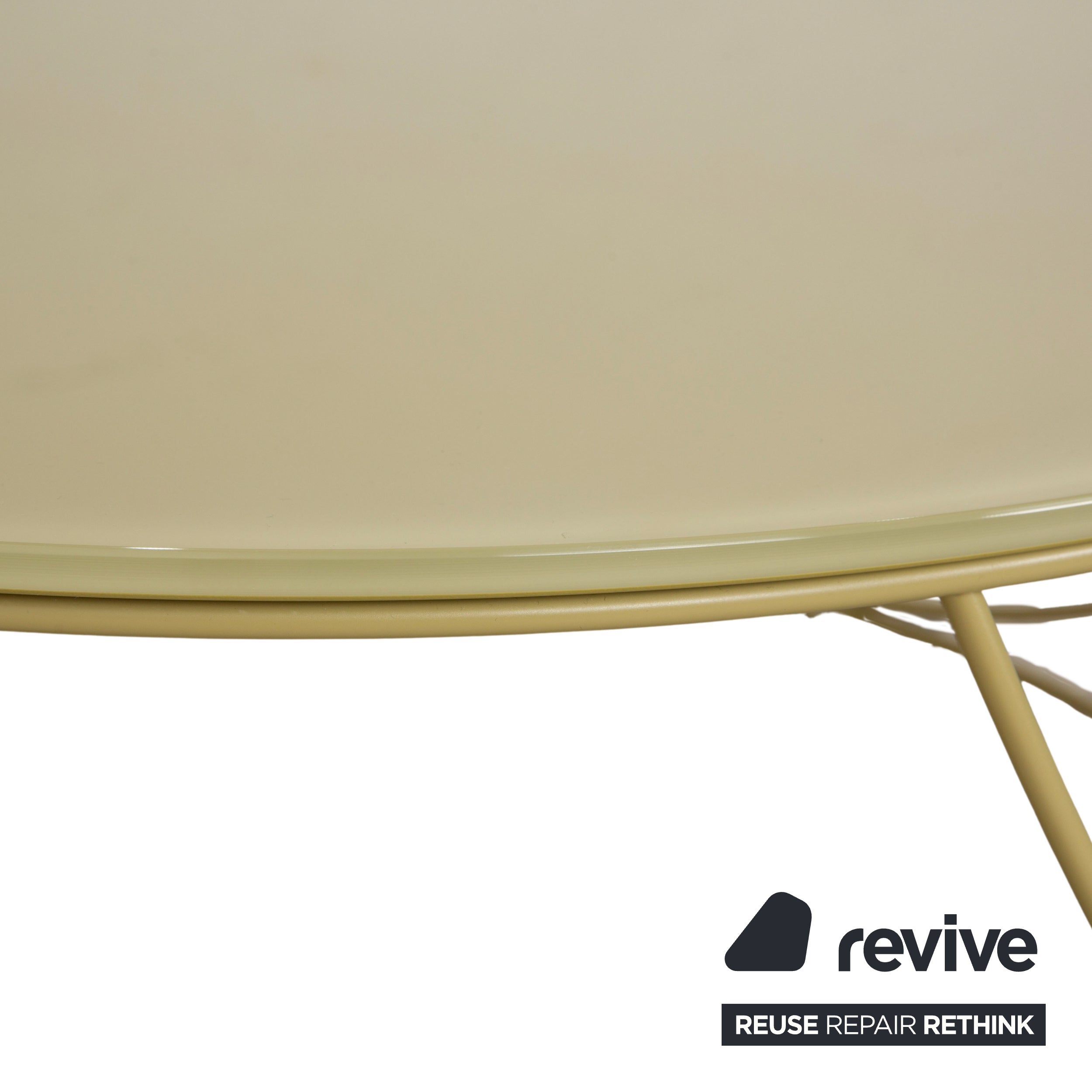 Table basse en verre vert olive Rolf Benz 8770 80 cm