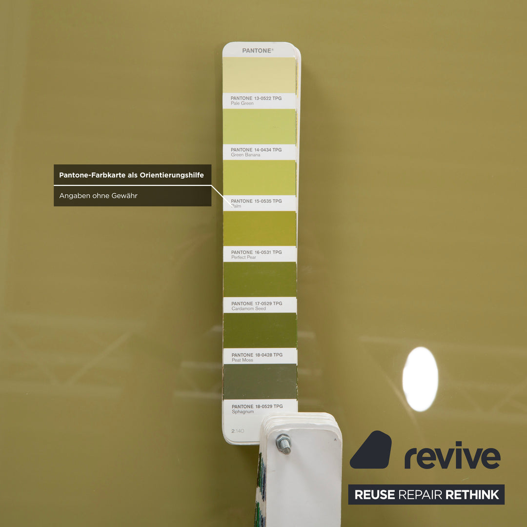 Rolf Benz 8770 Glas Grün Oliv Couchtisch 95 cm