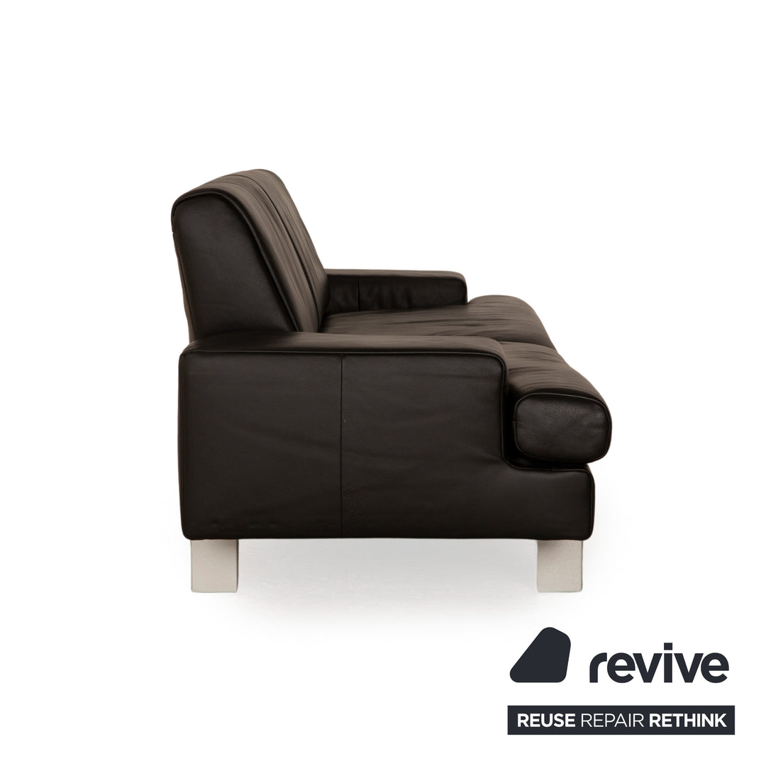 Sofá de tres plazas Rolf Benz AK 644 de cuero negro