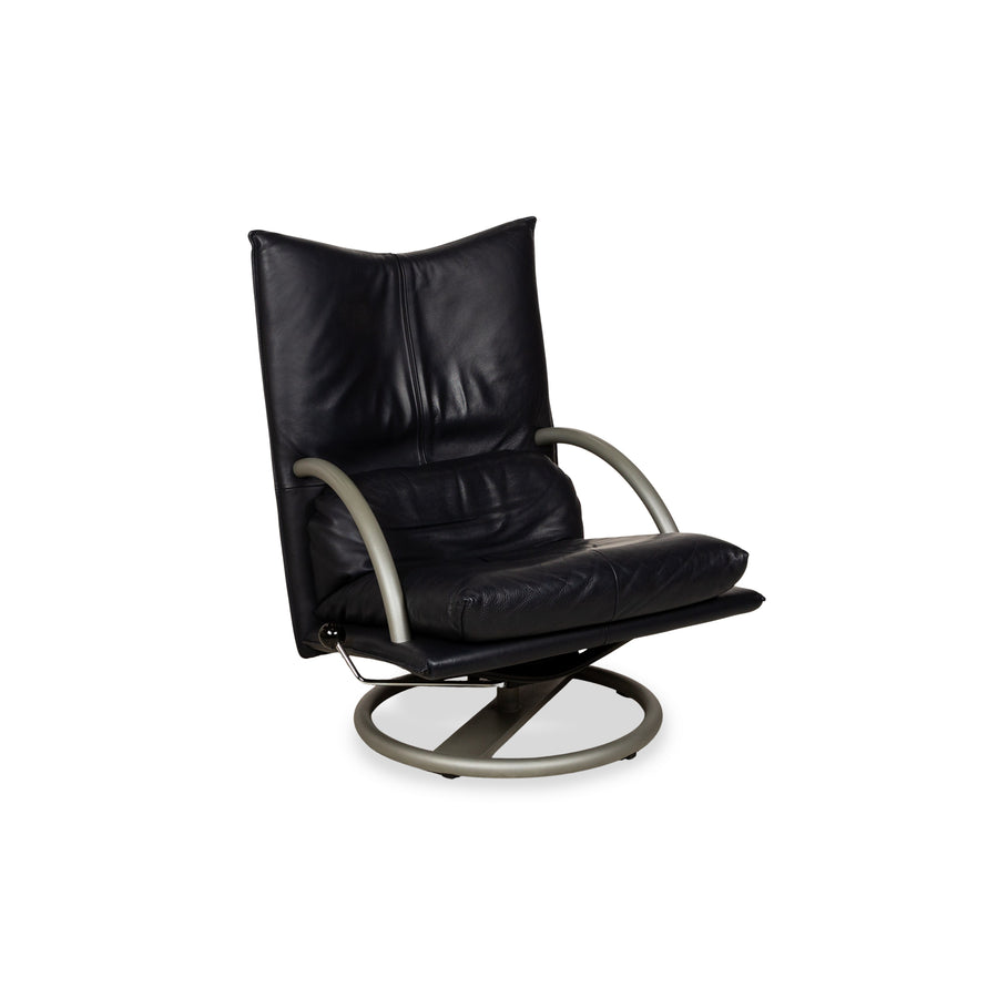 Fauteuil en cuir Rolf Benz BMP 418 bleu foncé