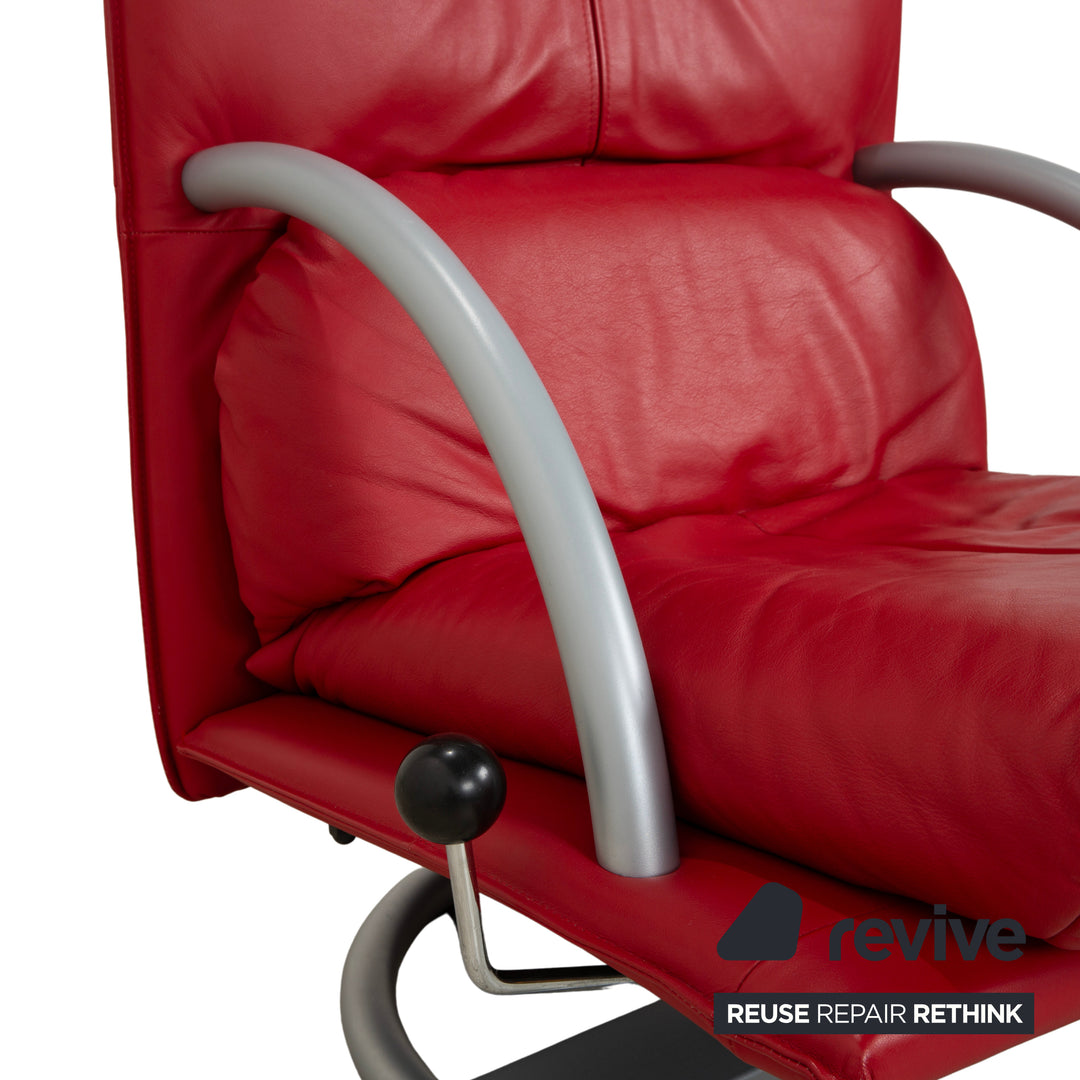 Fauteuil en cuir rouge Rolf Benz BMP 418
