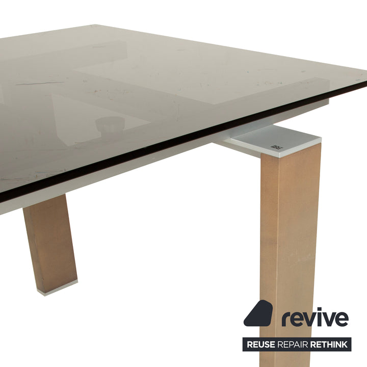 Table à manger extensible en verre fumé marron Rolf Benz, noyer, 220 x 75 x 98 cm