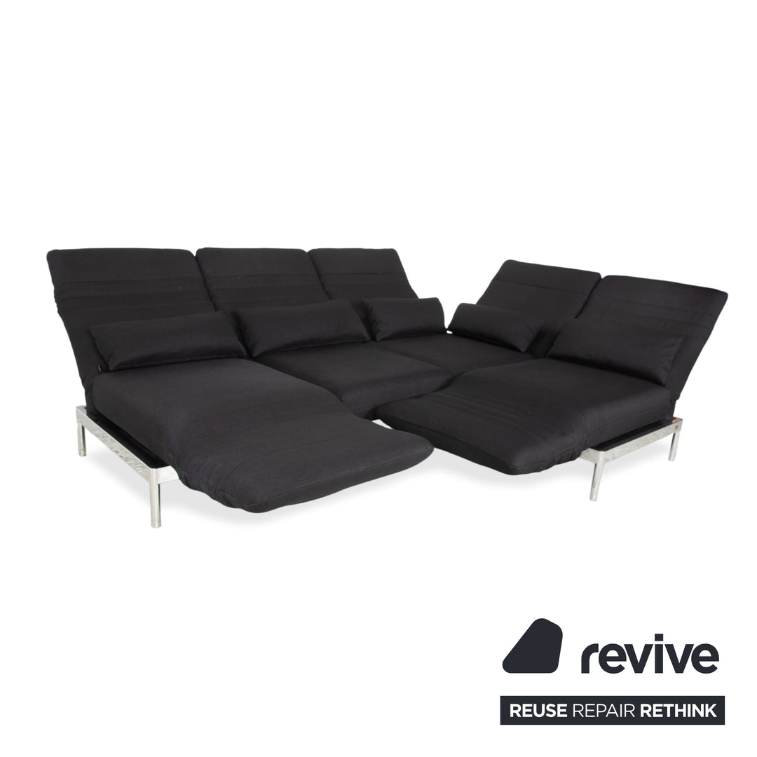Canapé d'angle Rolf Benz Plura en tissu noir, à réglage manuel, finition chromée