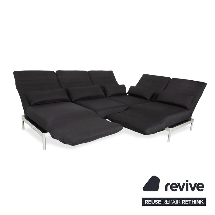 Canapé d'angle Rolf Benz Plura en tissu noir, à réglage manuel, finition chromée
