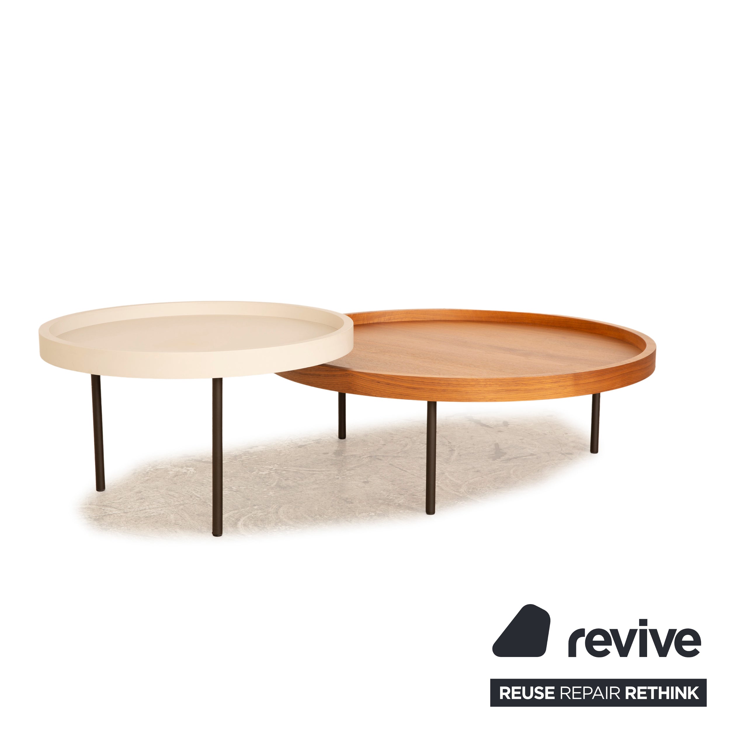 Ronald Schmitt Couchtisch H 630 Braun Holz - 2. Hand - Revive.de Ronald Schmitt Couchtisch H 630 Braun Holz - 2. Hand - Revive.de
