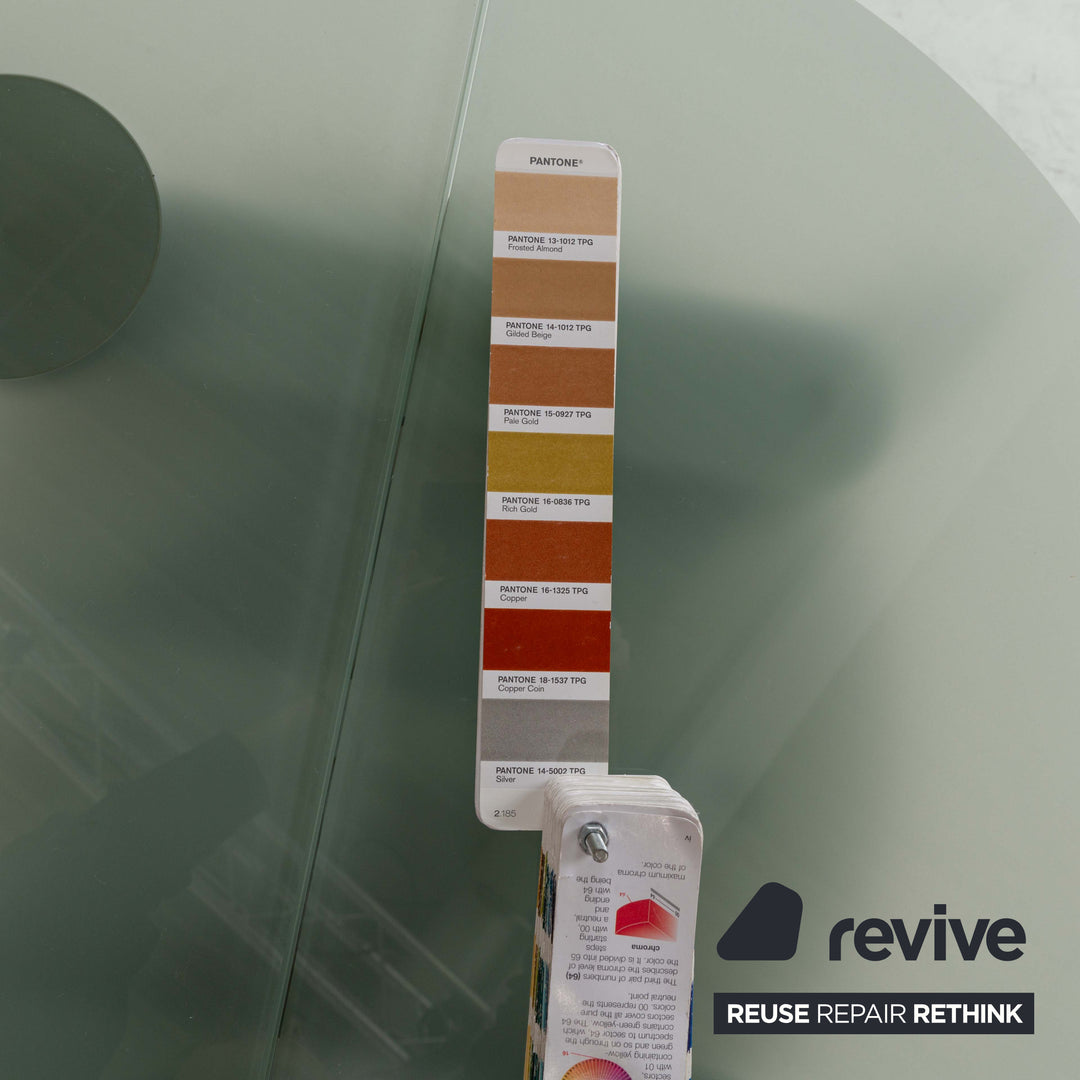 Ronald Schmitt K / G 750 / E Glass Dining Table Silver 120 x 120-180 cm