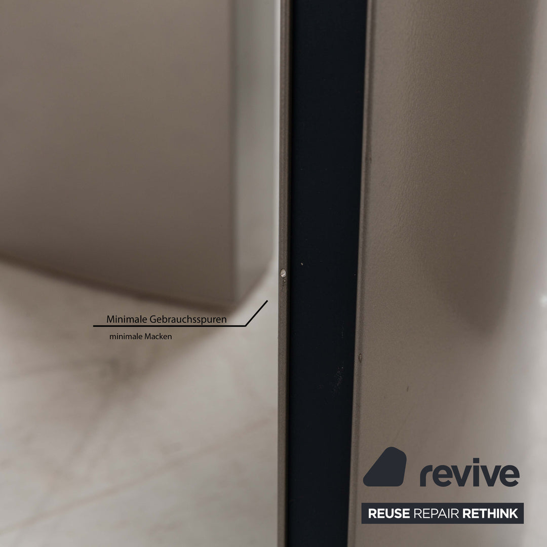 Ronald Schmitt K / G 750 / E Glass Dining Table Silver 120 x 120-180 cm