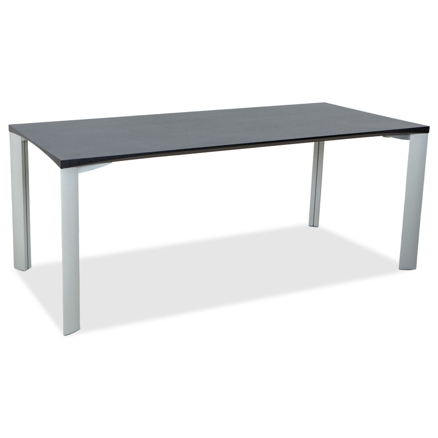 Table de salle à manger Rosenthal, gris foncé, pieds argentés, 180 x 90 cm