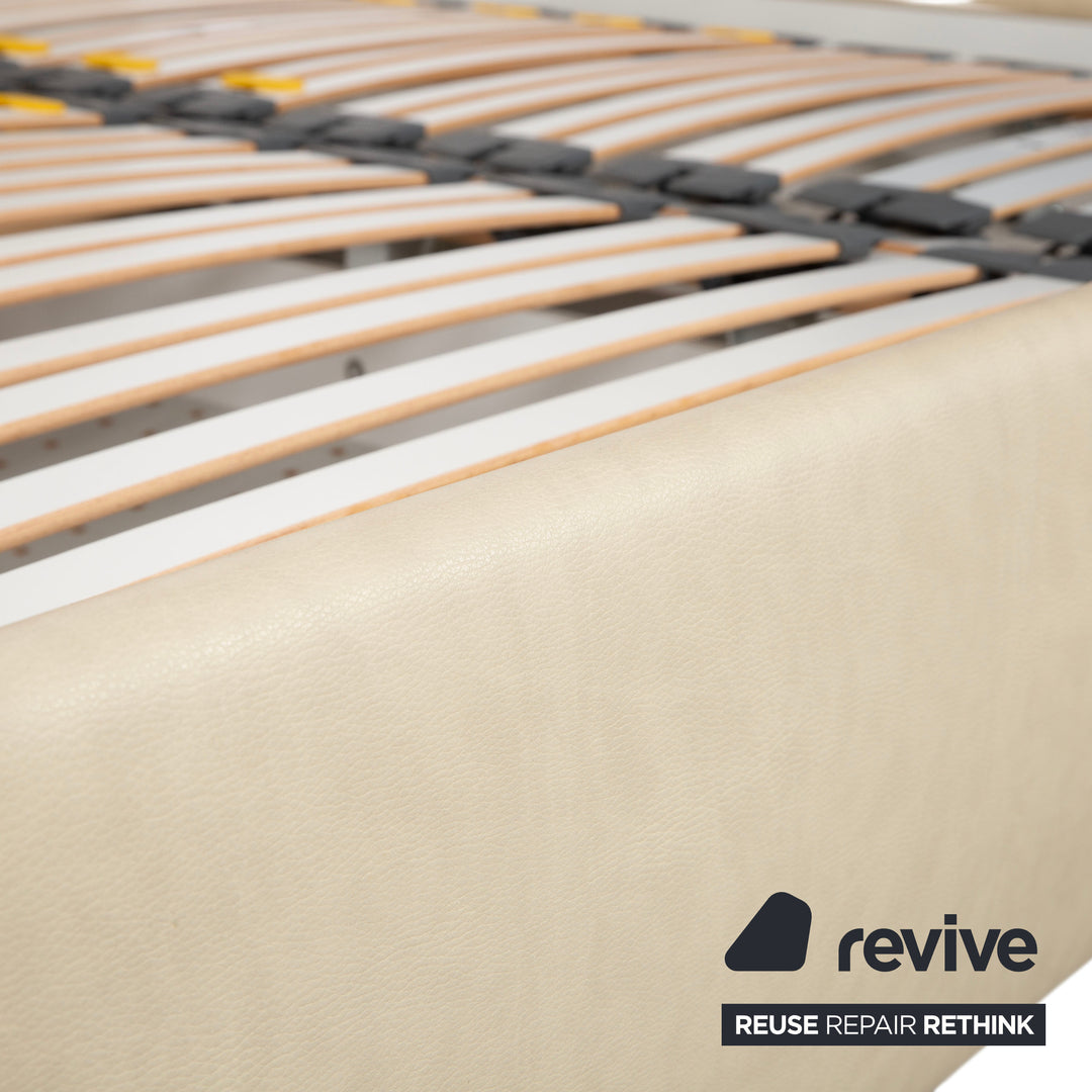 RUF loftline Kunstleder Bett Beige Creme 180 x 200 cm Bettkasten