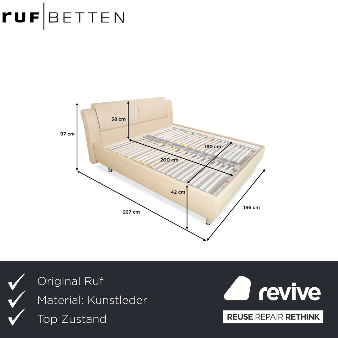 RUF loftline Kunstleder Bett Beige Creme 180 x 200 cm Bettkasten