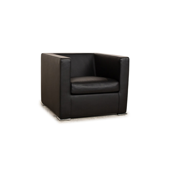 Saba Italia Leather Armchair Black