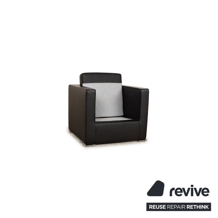 Saba Italia Leather Armchair Black