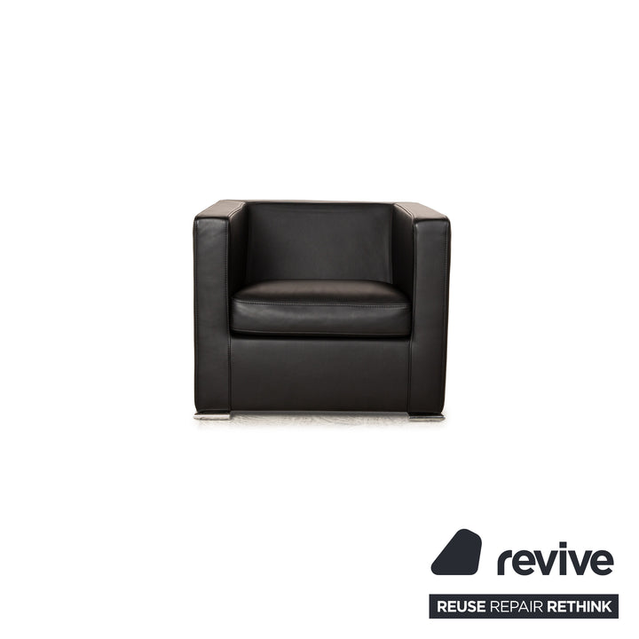 Saba Italia Leather Armchair Black
