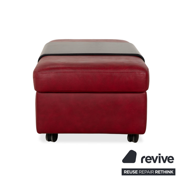 Pouf double en cuir Arion Stressless rouge, compartiment de rangement à commande manuelle