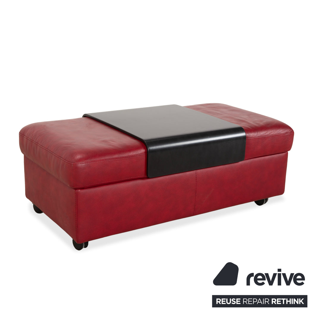 Canapé quatre places Stressless Arion, pouf, double pouf, rouge, fonction manuelle, compartiment de rangement