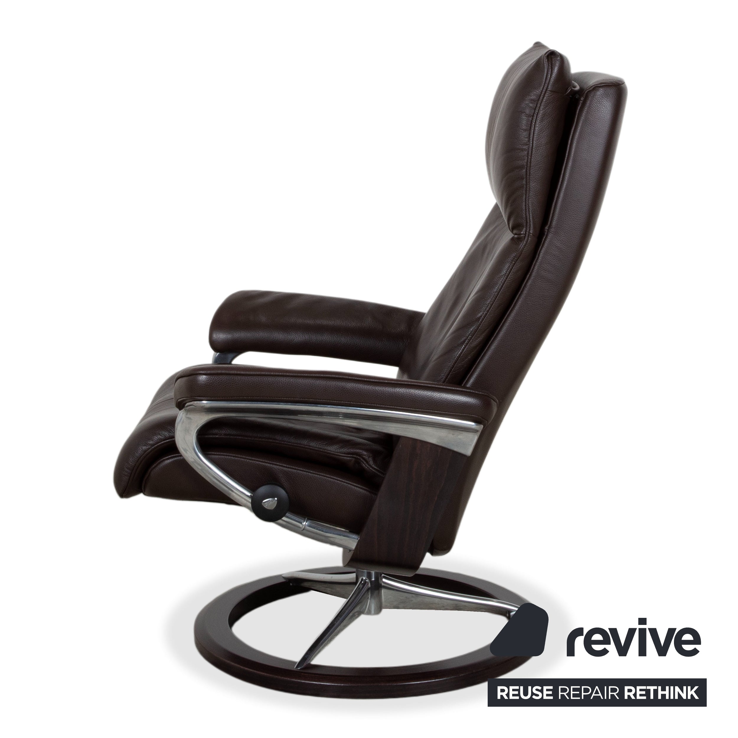 Stressless Aura lederen fauteuil bruin mokka handmatige functie relaxfunctie incl. hocker