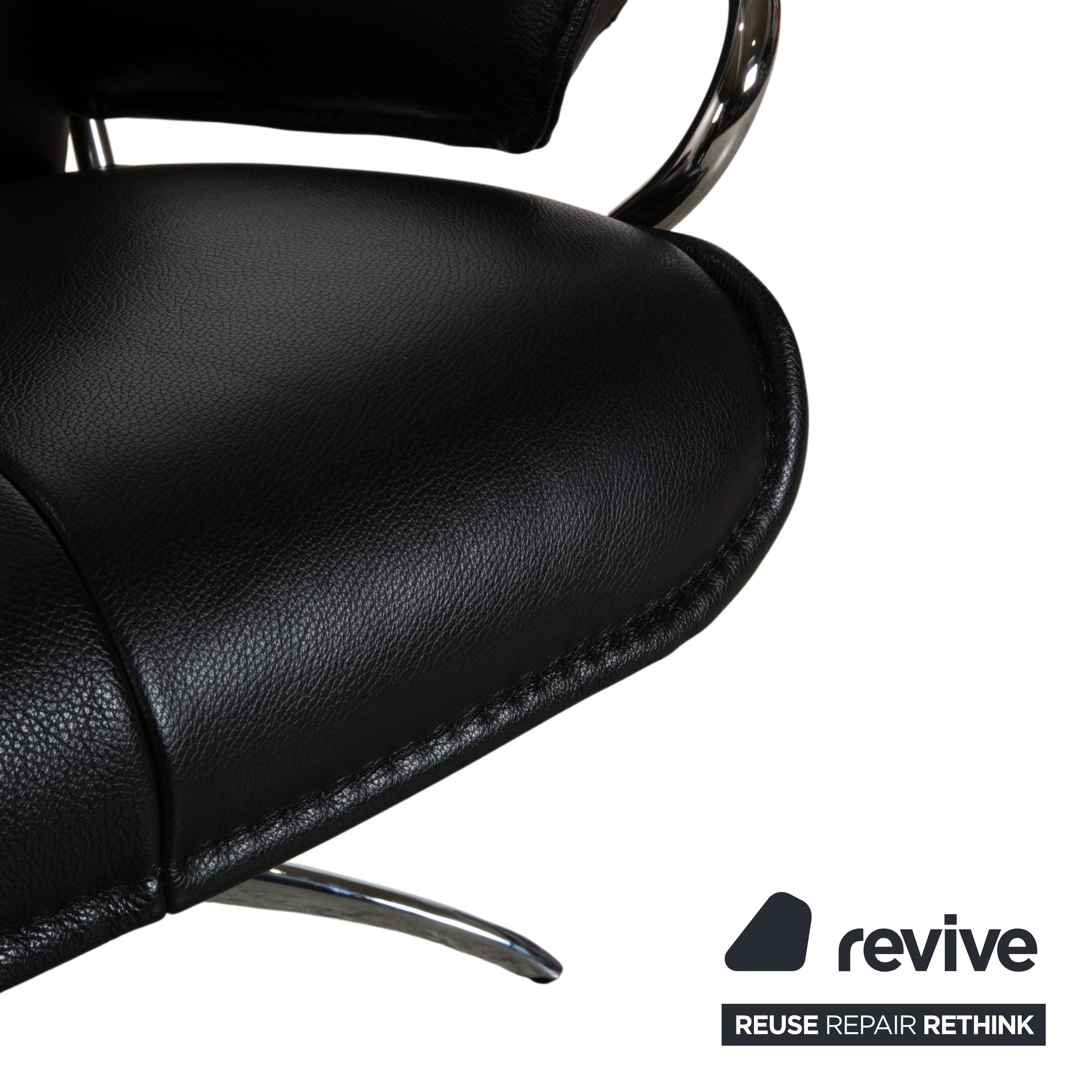 Fauteuil Stressless City en cuir noir avec repose-pieds, fonction manuelle, piètement étoile