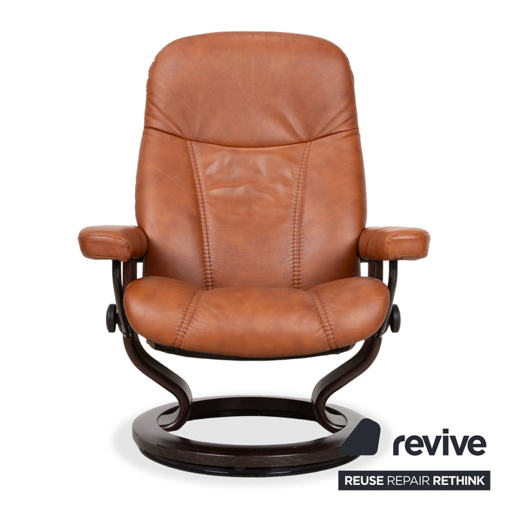 Fauteuil et repose-pieds Stressless Consul en cuir cognac, fonction relax
