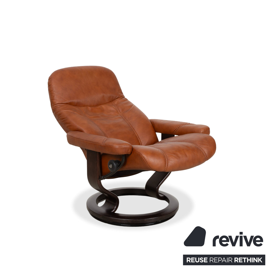 Fauteuil et repose-pieds Stressless Consul en cuir cognac, fonction relax