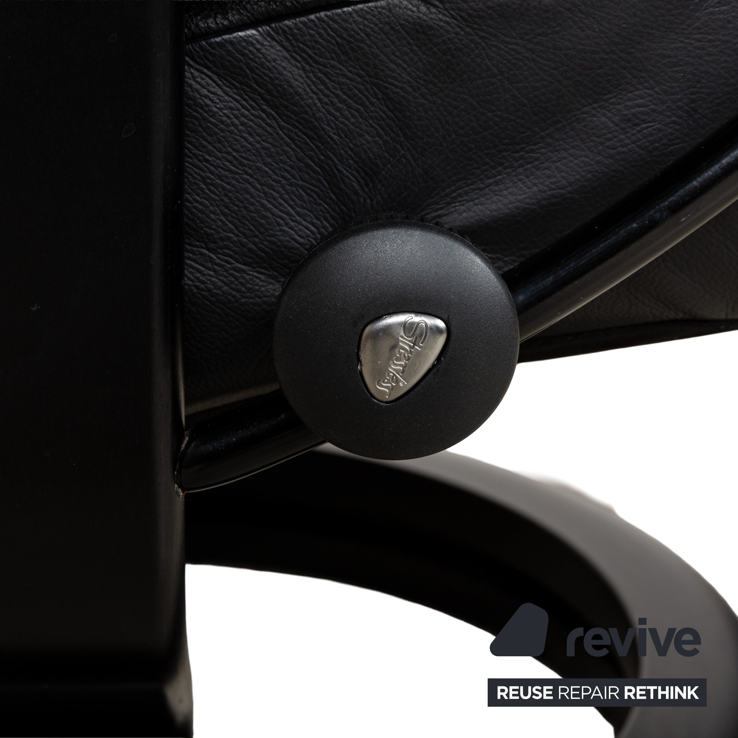 Fauteuil Stressless Consul en cuir noir incl. Fonctionnement manuel du repose-pieds