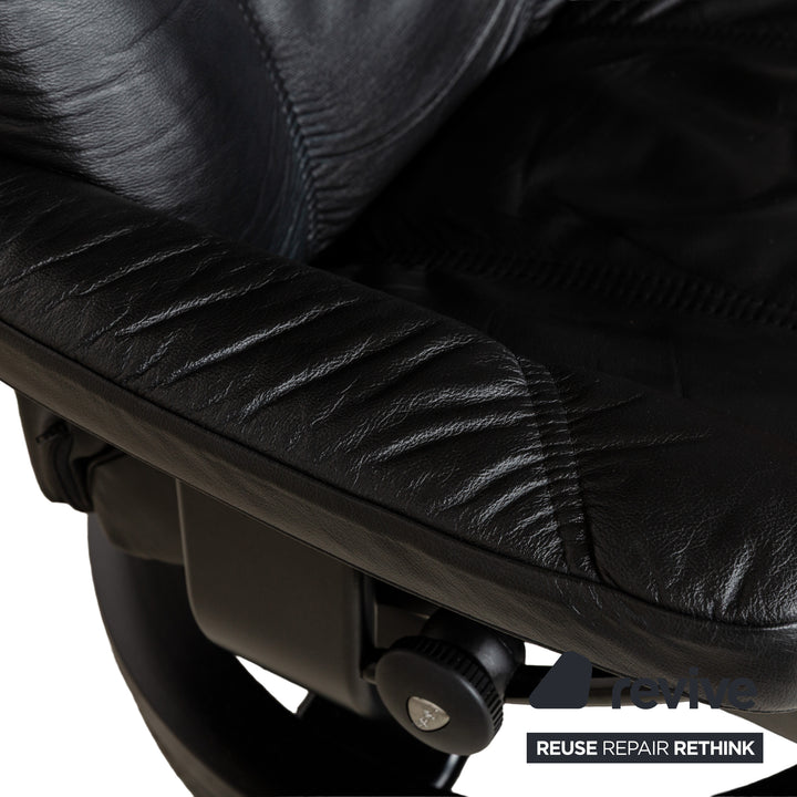 Stressless Consul Leather Armchair Black incl. Footstool manual function