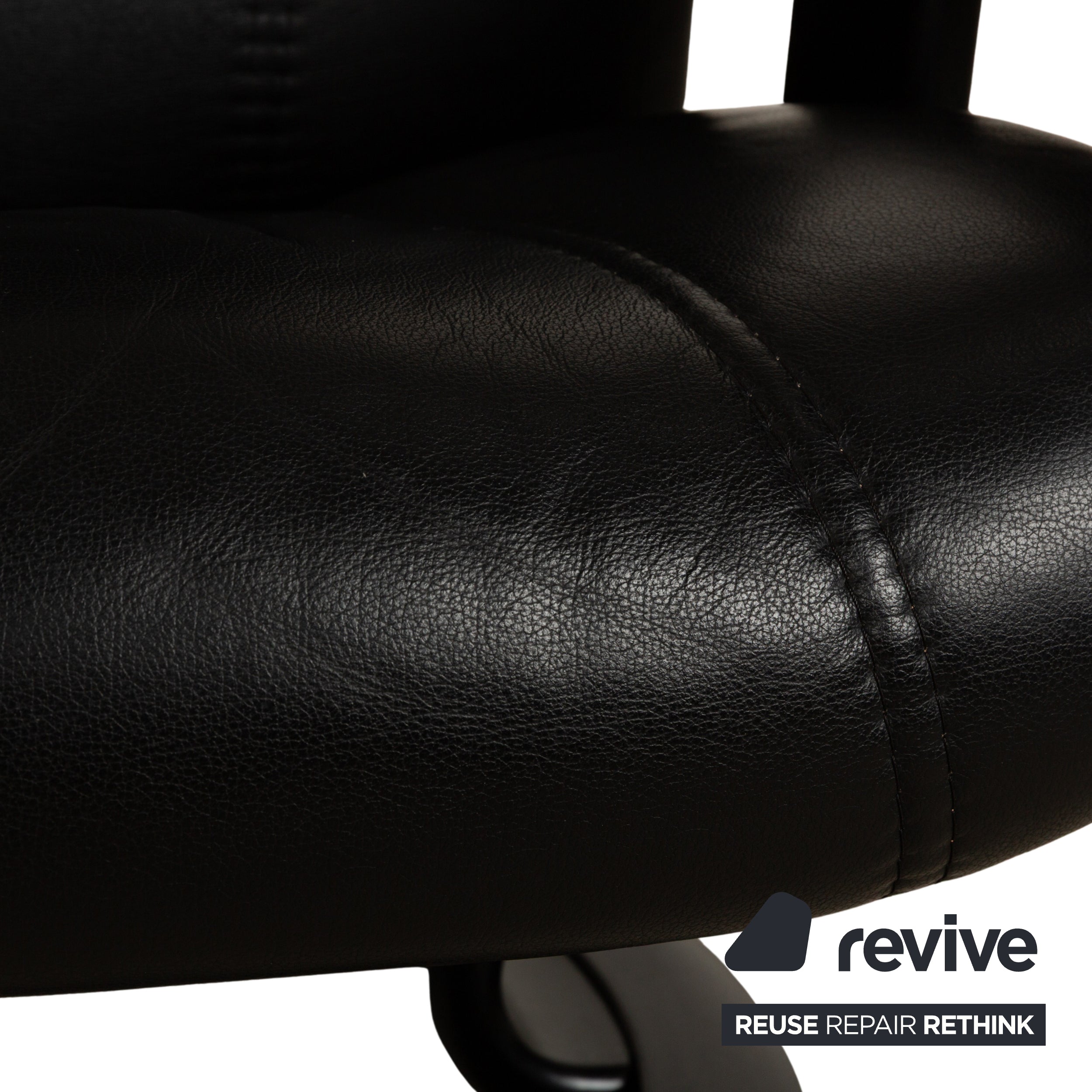 Stressless Consul Leather Armchair Black manual function reclining function