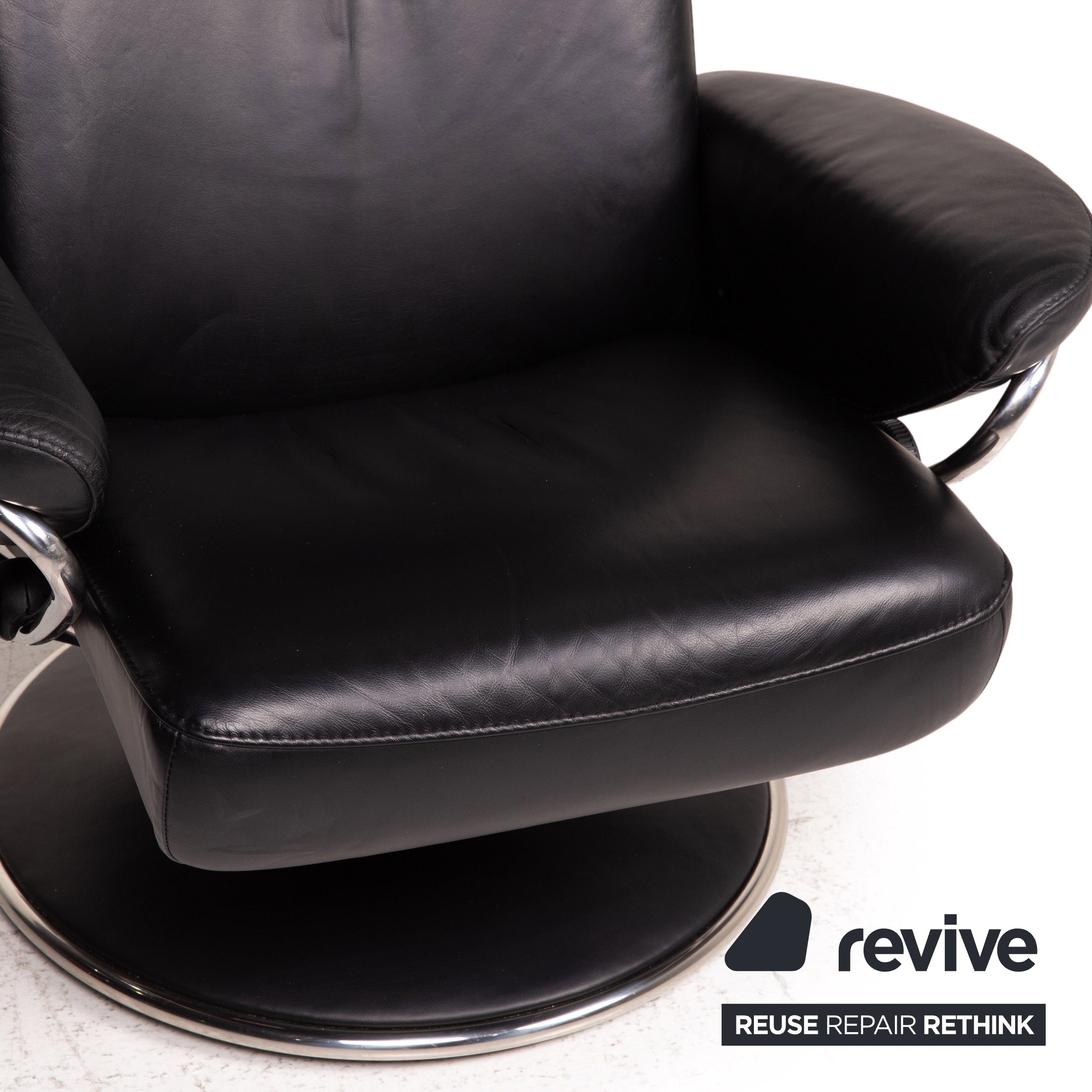 Fauteuil en cuir Stressless Jazz noir taille M avec fonction relaxation tabouret