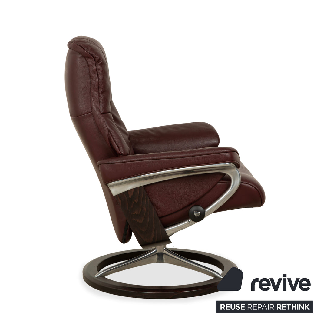Stressless Mayfair Leder Sessel Lila Aubergine manuelle Funktion inkl. Hocker