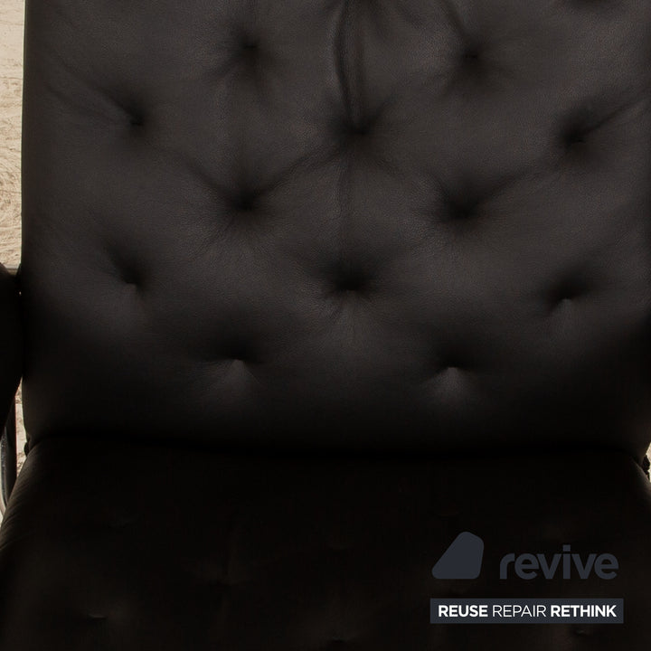 Fauteuil en cuir à dossier haut Stressless Metro noir taille M avec tabouret