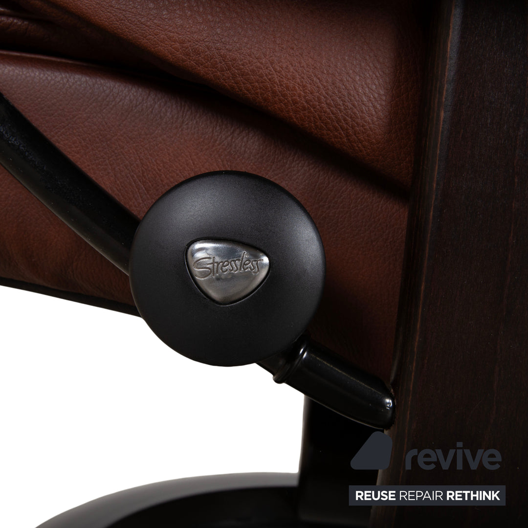 Fauteuil en cuir Stressless Reno marron avec tabouret fonction manuelle fonction relaxation