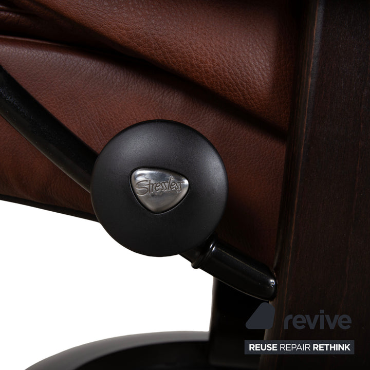 Fauteuil en cuir Stressless Reno marron avec tabouret fonction manuelle fonction relaxation