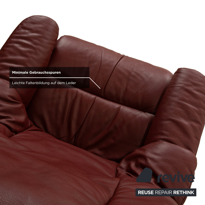 Fauteuil Stressless Reno en cuir avec repose-pieds rouge marron, fonction manuelle
