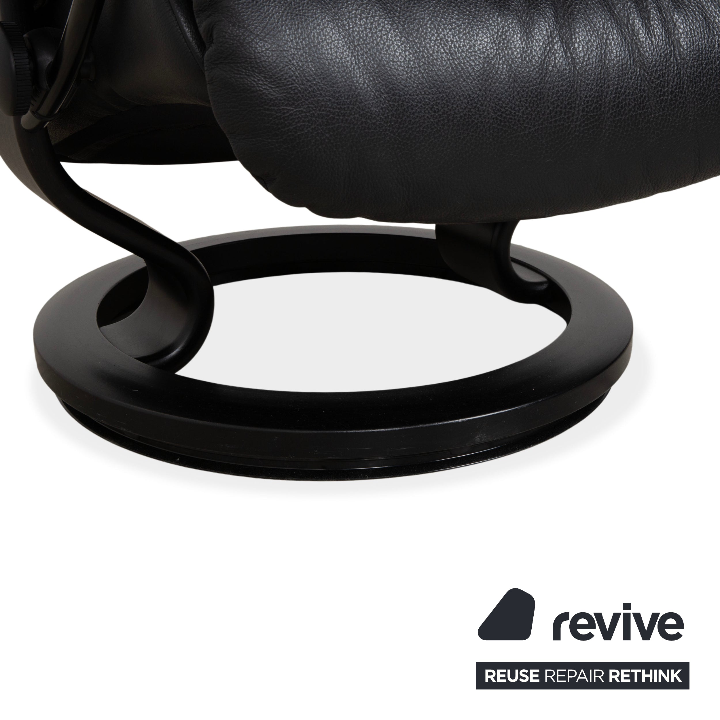 Fauteuil Stressless Reno, taille M, cuir noir, pieds et repose-pieds en hêtre, fonction manuelle