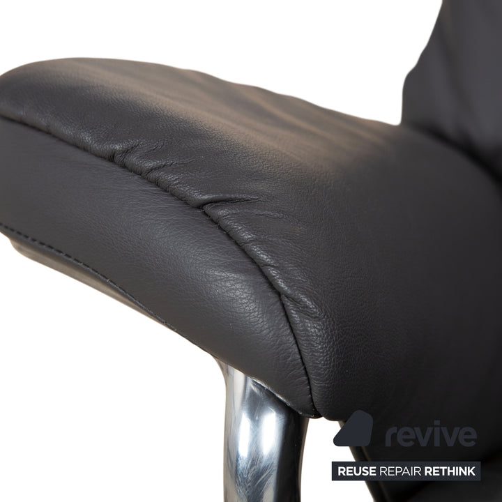 Stressless Sunrise Leder Sessel Grau Anthrazit manuelle Funktion Relax- und Wippfunktion inkl. Hocker