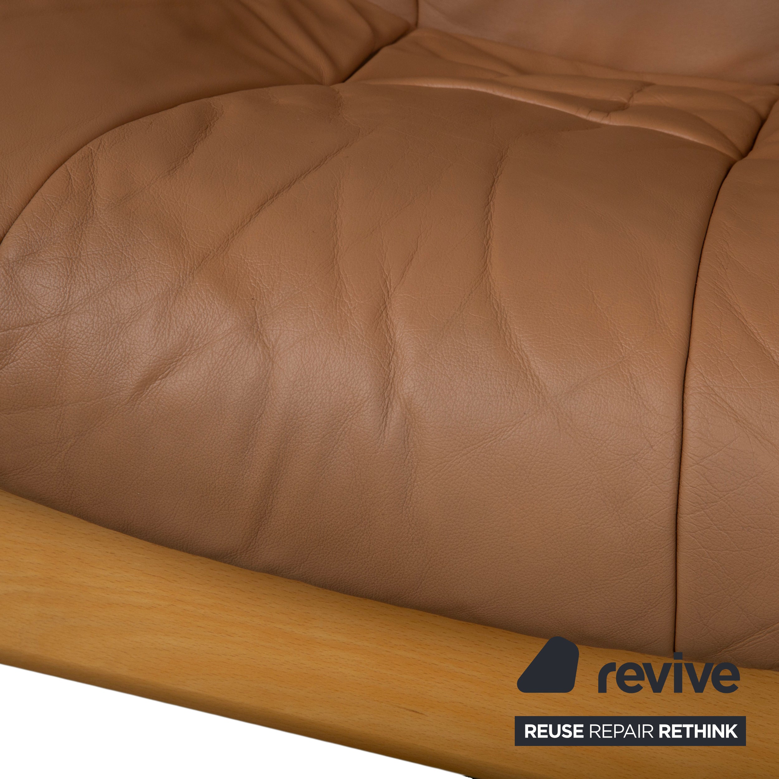 Stressless Windsor Three-Seater Leather Wood Sofa Brown Cognac Manual Reclining Function