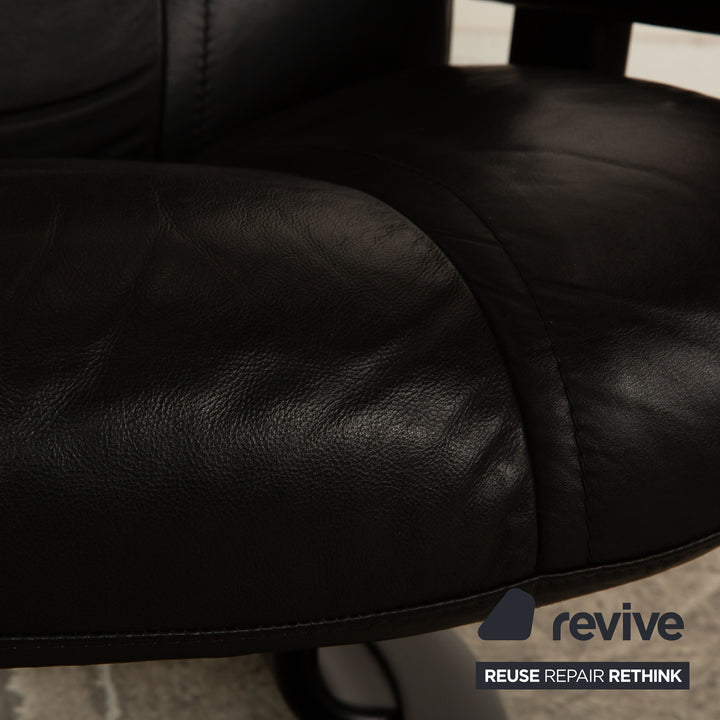 Stressless Wing Leather Armchair Black incl. Stool manual function