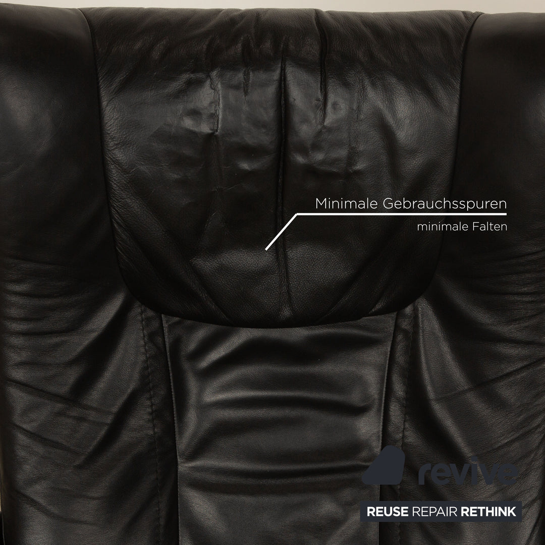 Stressless Wing Leder Sessel Schwarz inkl. Hocker manuelle Funktion