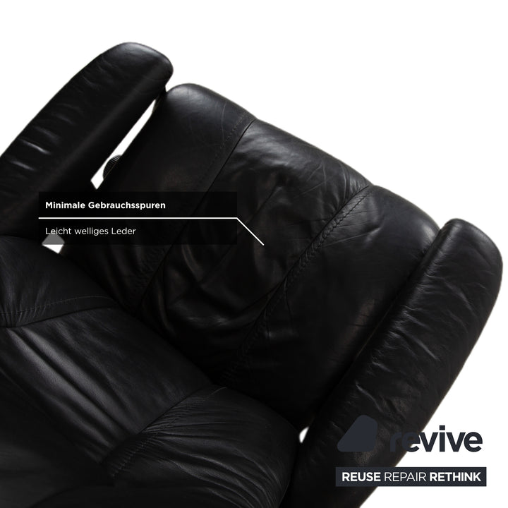 Stressless Wing Leder Sessel Schwarz manuelle Funktion inkl. Hocker