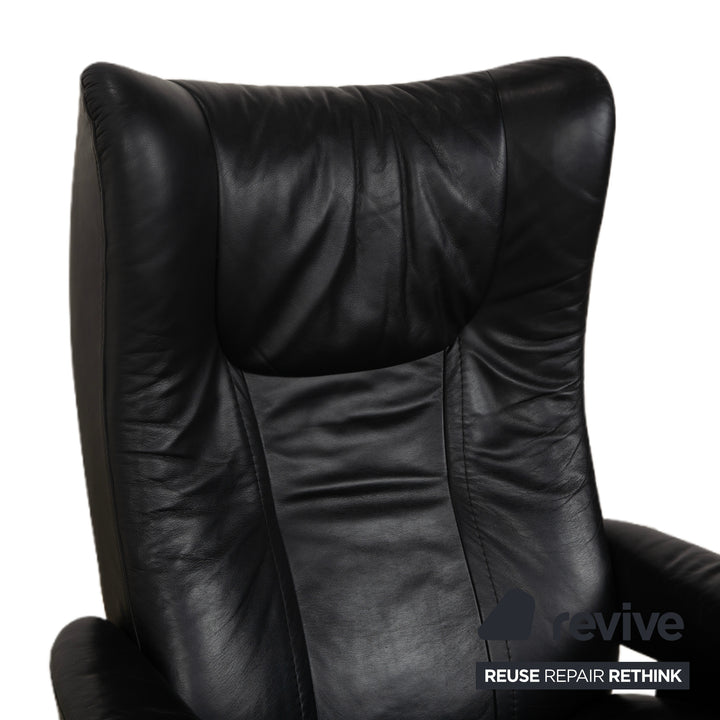Stressless Wing Leder Sessel Schwarz manuelle Funktion inkl. Hocker