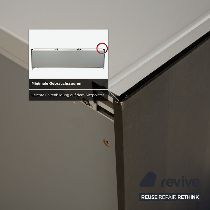 Buffet en métal gris et verre Team by Wellis