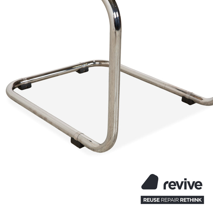 Chaise Thonet S 64 en métal noir à suspension cantilever