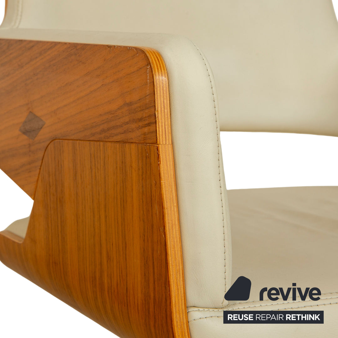 Thonet S 847 Leder Stuhl Creme Weiß Braun Holz manuelle Funktion Drehfunktion