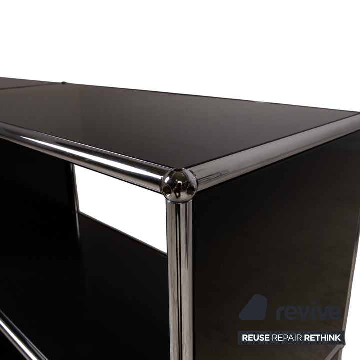 USM Haller Metall Sideboard Schwarz Chrom 2x2 mit einer Klapptür
