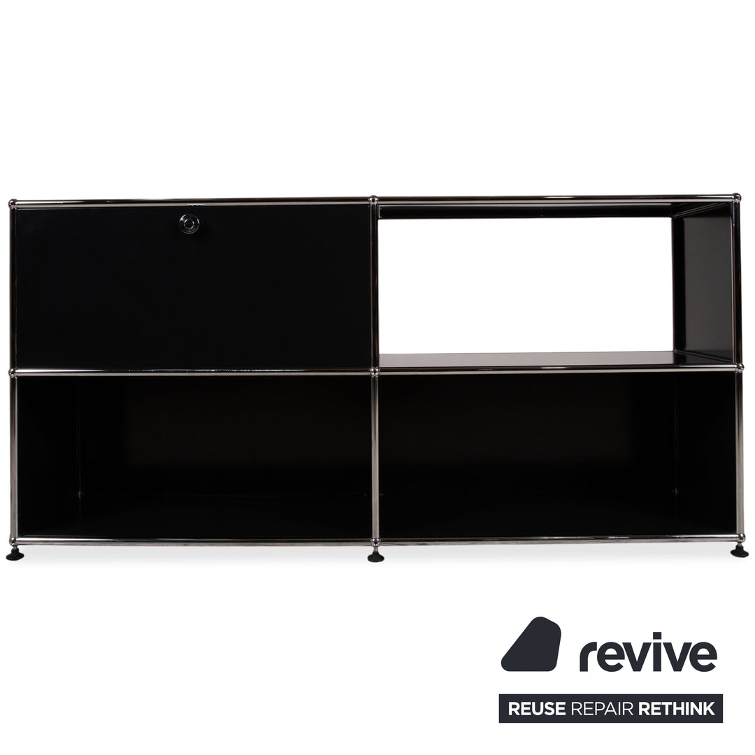 USM Haller Metall Sideboard Schwarz Chrom 2x2 mit einer Klapptür