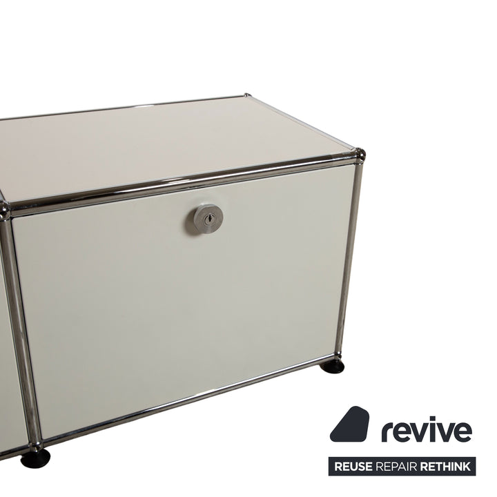 Metalowy sideboard USM Haller, biały