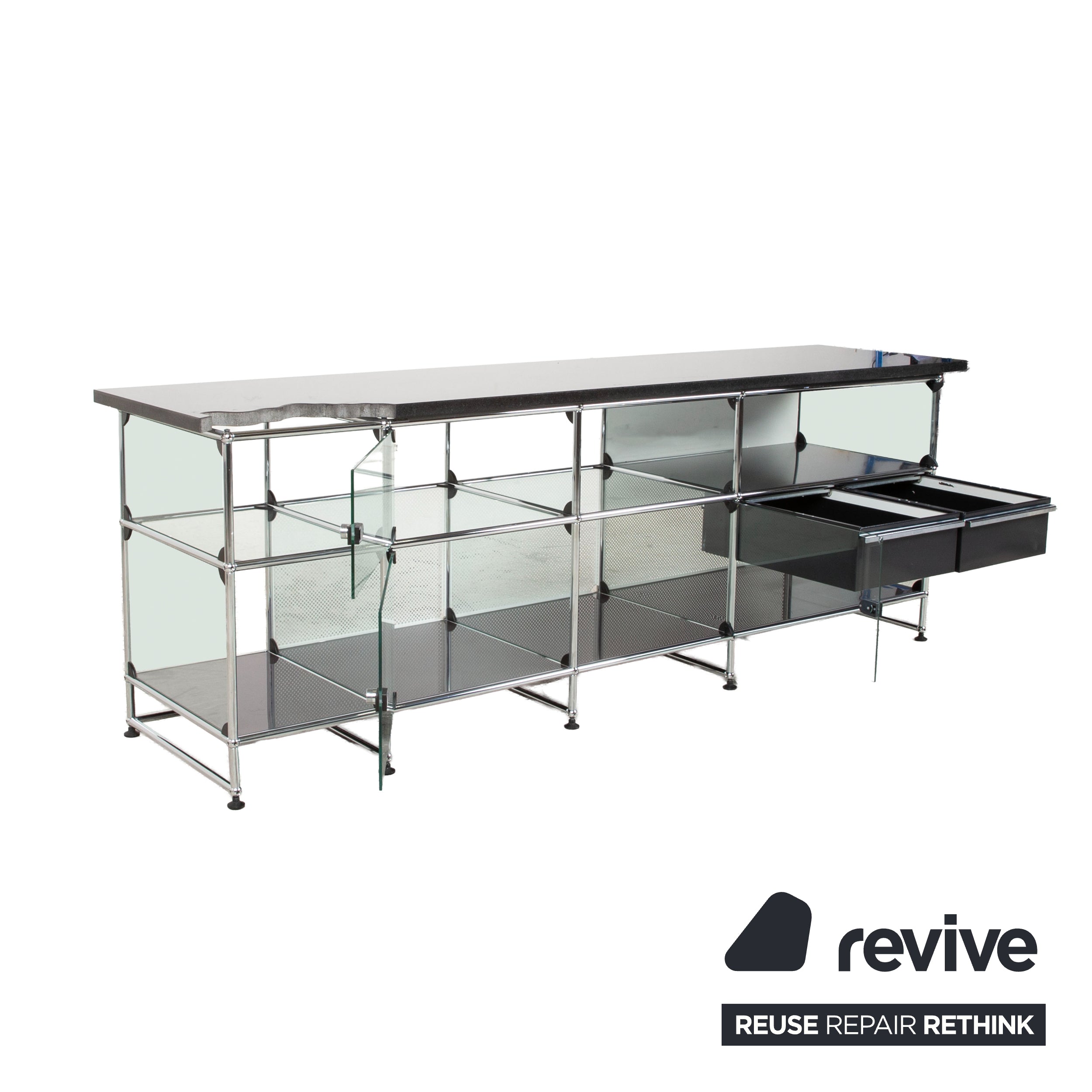 USM Haller Sideboard Schwarz mit selbstgefertigter Granitplatte