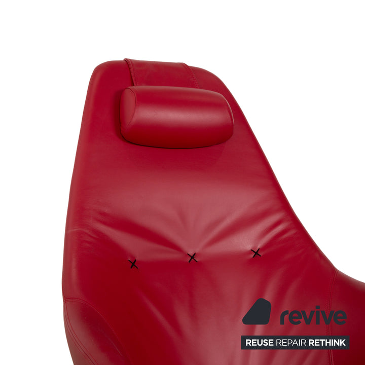 Fauteuil en cuir Varier Cocoon avec repose-pieds rouge