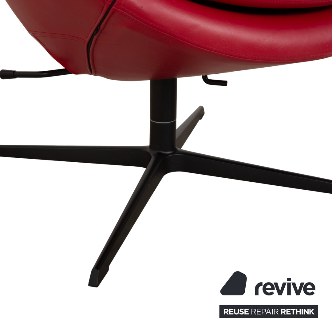 Fauteuil en cuir Varier Cocoon avec repose-pieds rouge