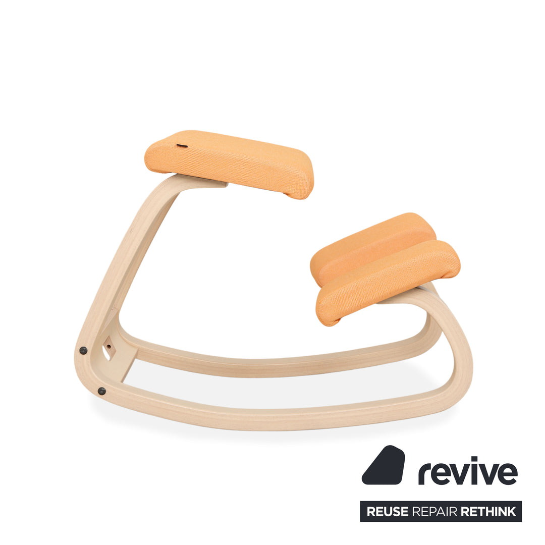 Varier Variable Holz Esche Hocker Natur Stoff Orange Apricot