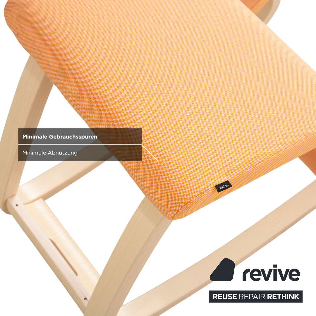 Varier Variable Holz Esche Hocker Natur Stoff Orange Apricot Schwarz